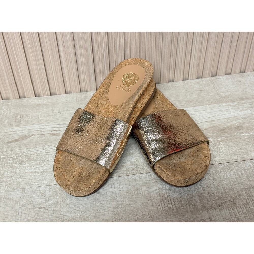 Vince Camuto Febba Gold Metallic Wedge Sandals Womens Shoes Sz 9.5